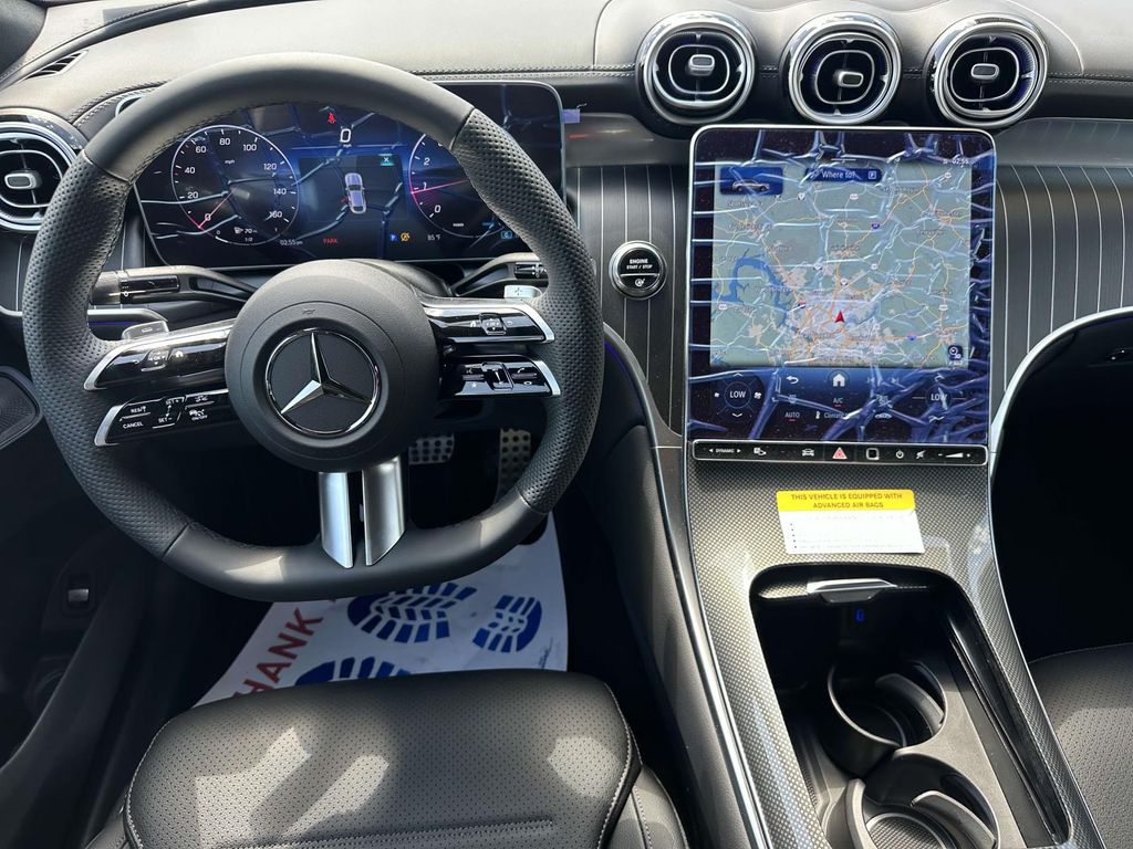 2025 Mercedes-Benz GLC 300 23