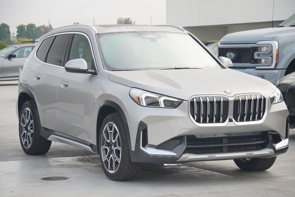 Thumbnail: 2025 BMW X1 - 3