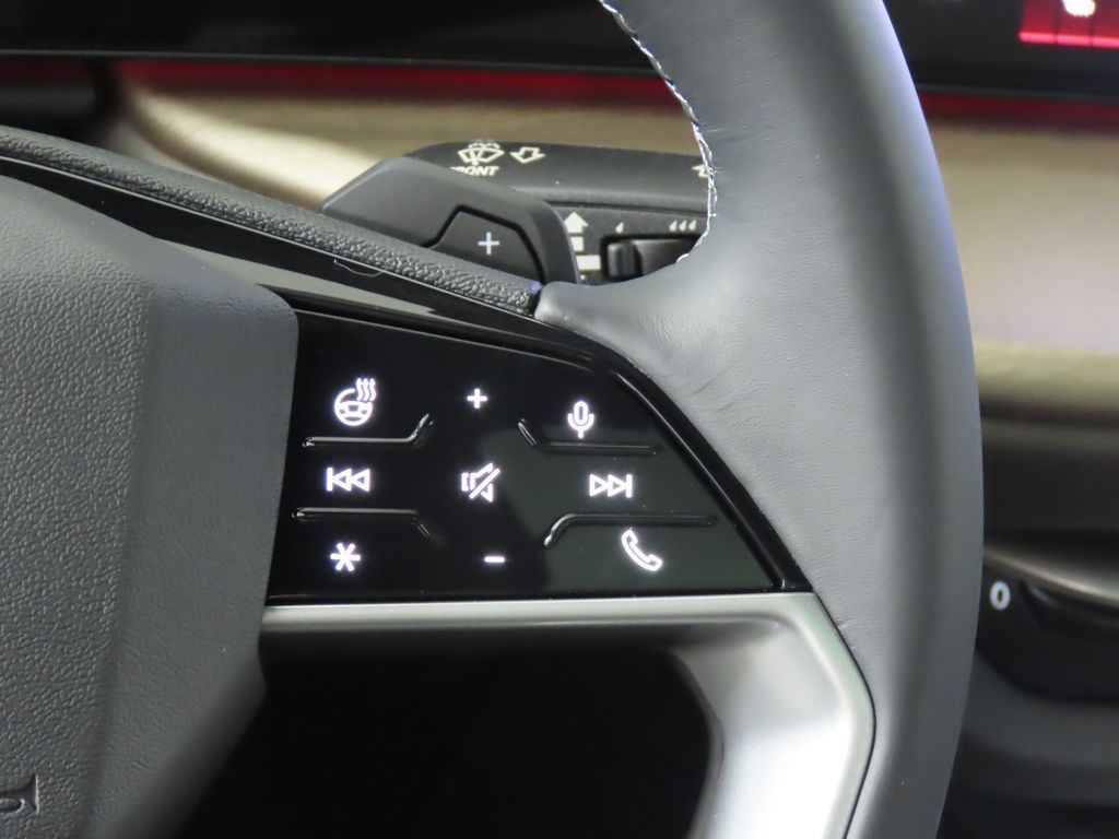 Thumbnail: 2025 Audi Q5 - 18