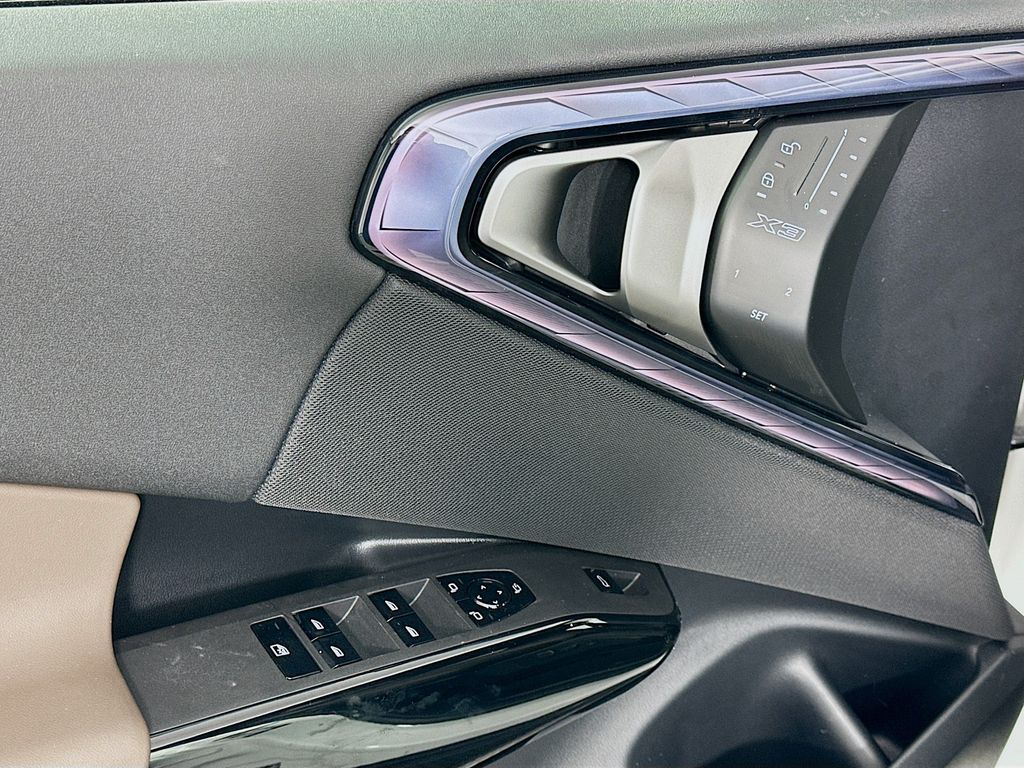 Thumbnail: 2026 BMW X3 - 20