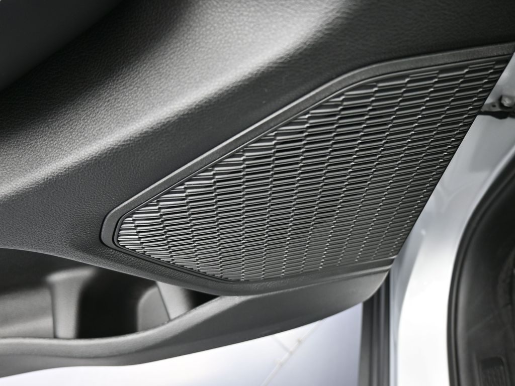 New 2025 Silver Zynith Jeep Limited image 15