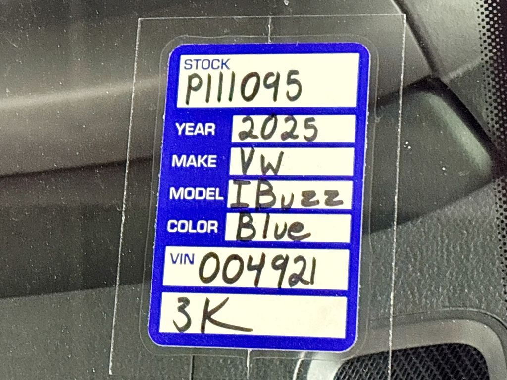 2025 Volkswagen ID. Buzz Pro S Plus