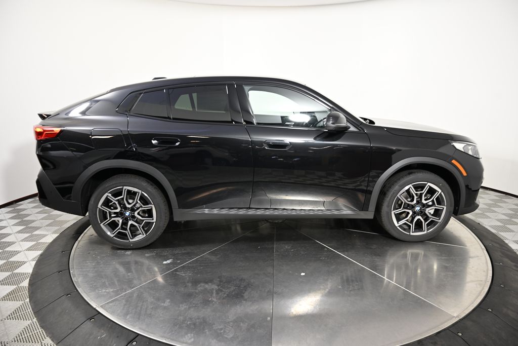 Thumbnail: 2025 BMW X2 - 6