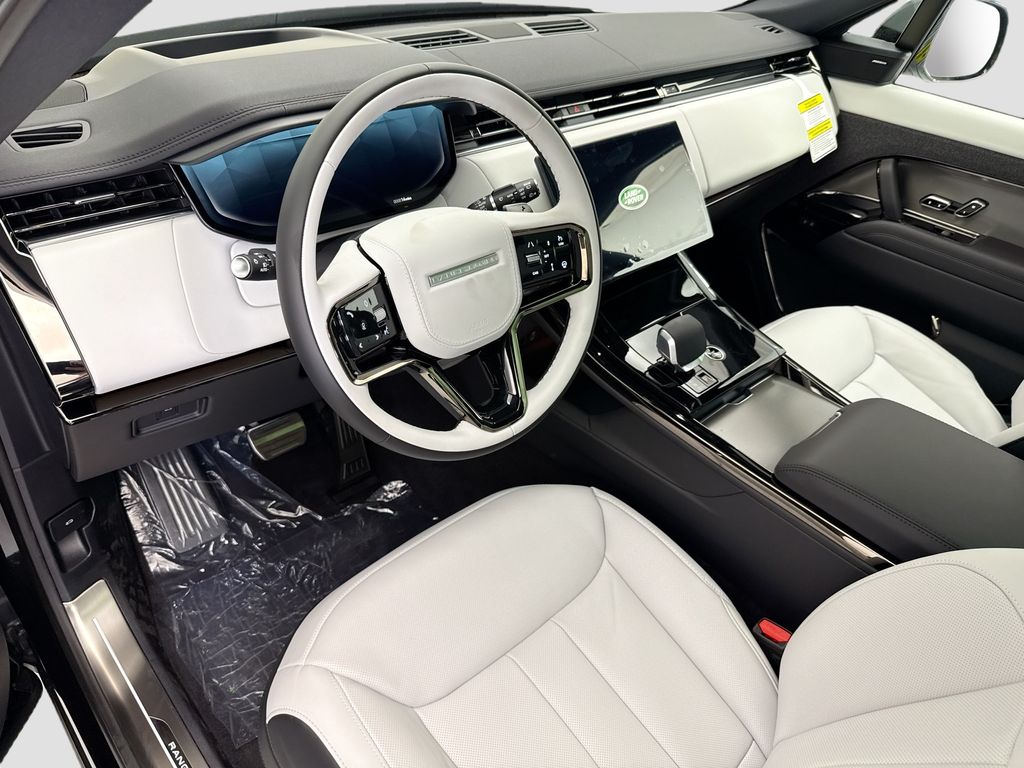 Thumbnail: 2026 Land Rover Range Rover Sport - 9