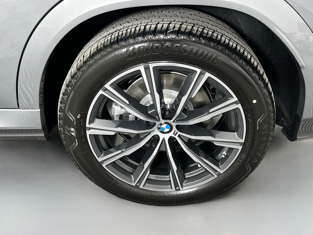 Thumbnail: 2026 BMW X6 - 23