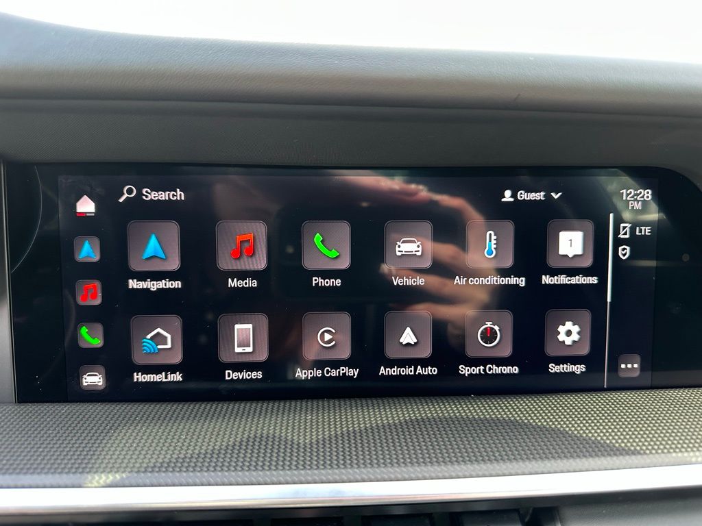 Thumbnail: 2022 Porsche 911 - 30