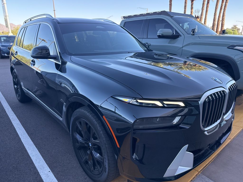 Thumbnail: 2024 BMW X7 - 3