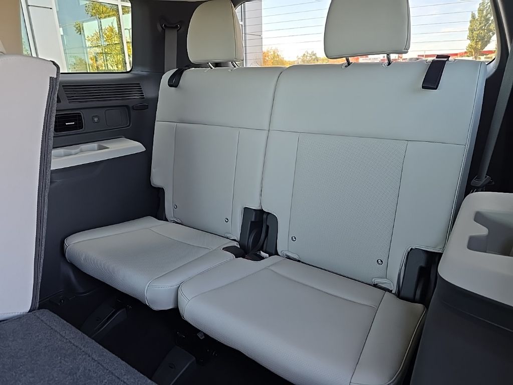 Thumbnail: 2026 Hyundai Santa Fe - 27