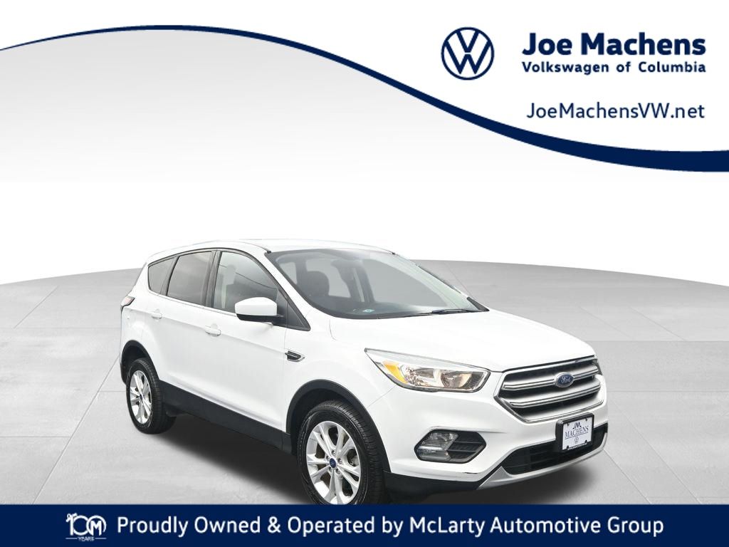 Oxford White 2017 Ford Escape SUV / Crossover All-Wheel Drive 6-Speed Automatic