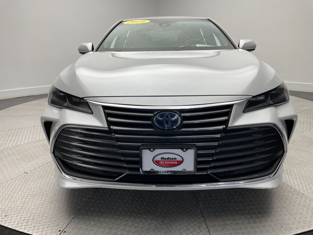 Thumbnail: 2019 Toyota Avalon - 2