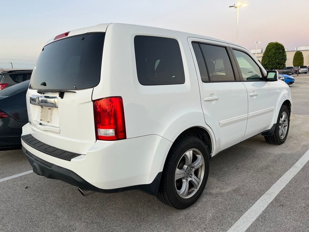 Thumbnail: 2012 Honda Pilot - 3