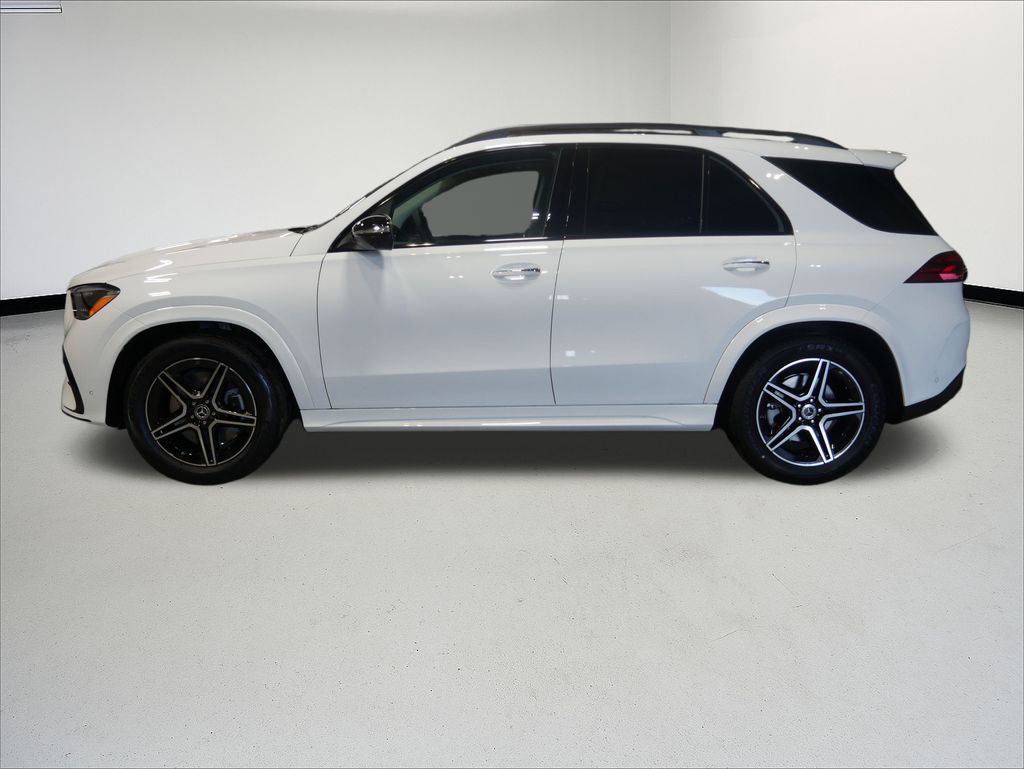 Thumbnail: 2026 Mercedes-Benz GLE - 2