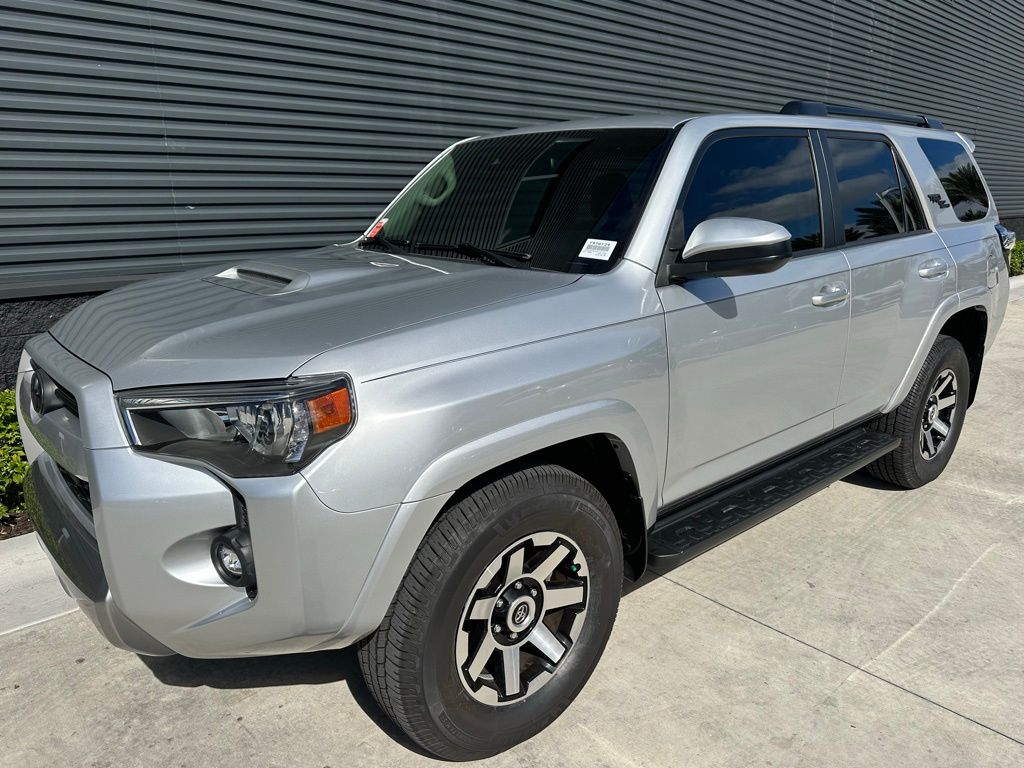 2022 Toyota 4Runner TRD Off Road 3