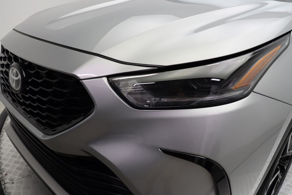 2023 Toyota Highlander XSE 3