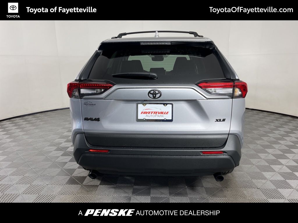 2025 Toyota RAV4 XLE Premium 12