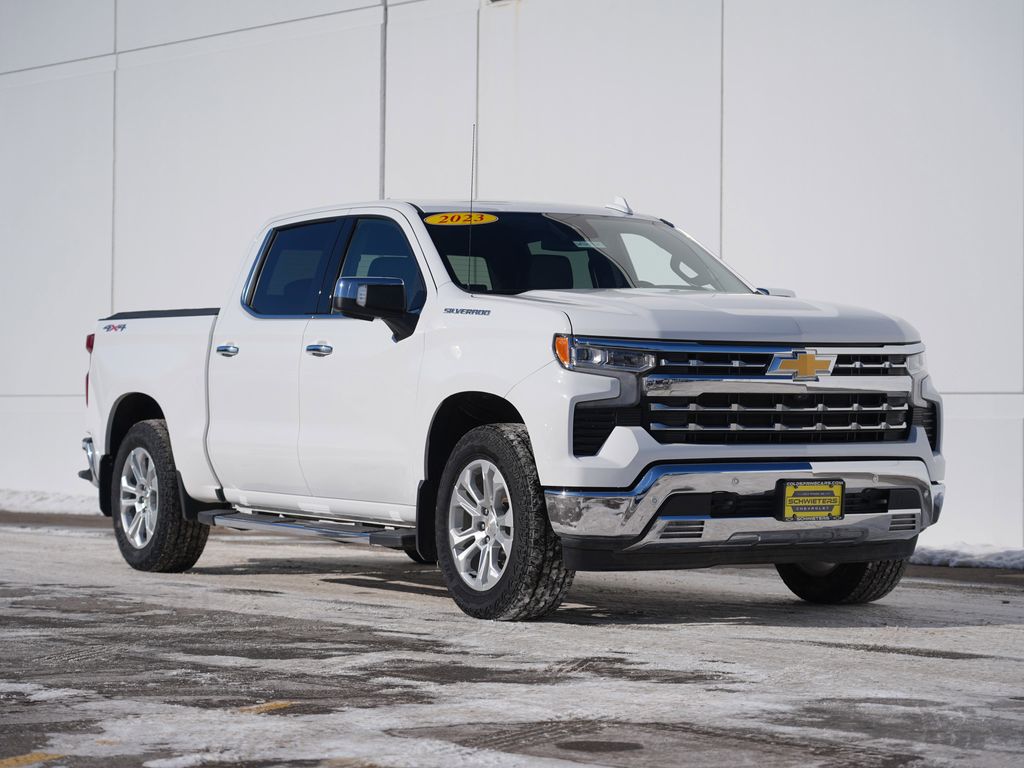 2023 Chevrolet Silverado 1500 LTZ Crew Cab 4WD