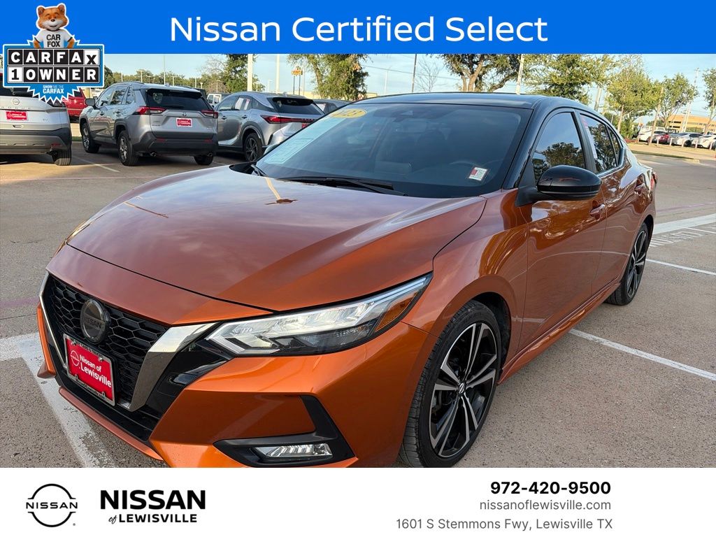 Monarch Orange Metallic/Super Black 2023 Nissan Sentra Sedan Front-Wheel Drive Continuously Variable Transmission