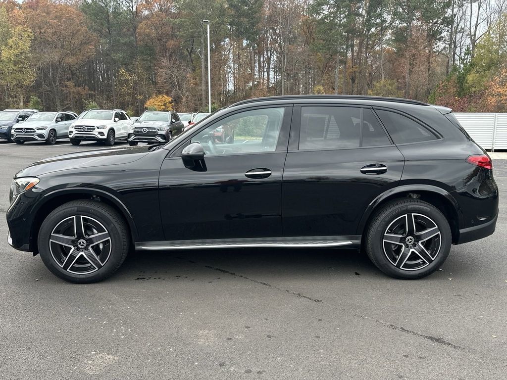 2023 Mercedes-Benz GLC GLC 300 5