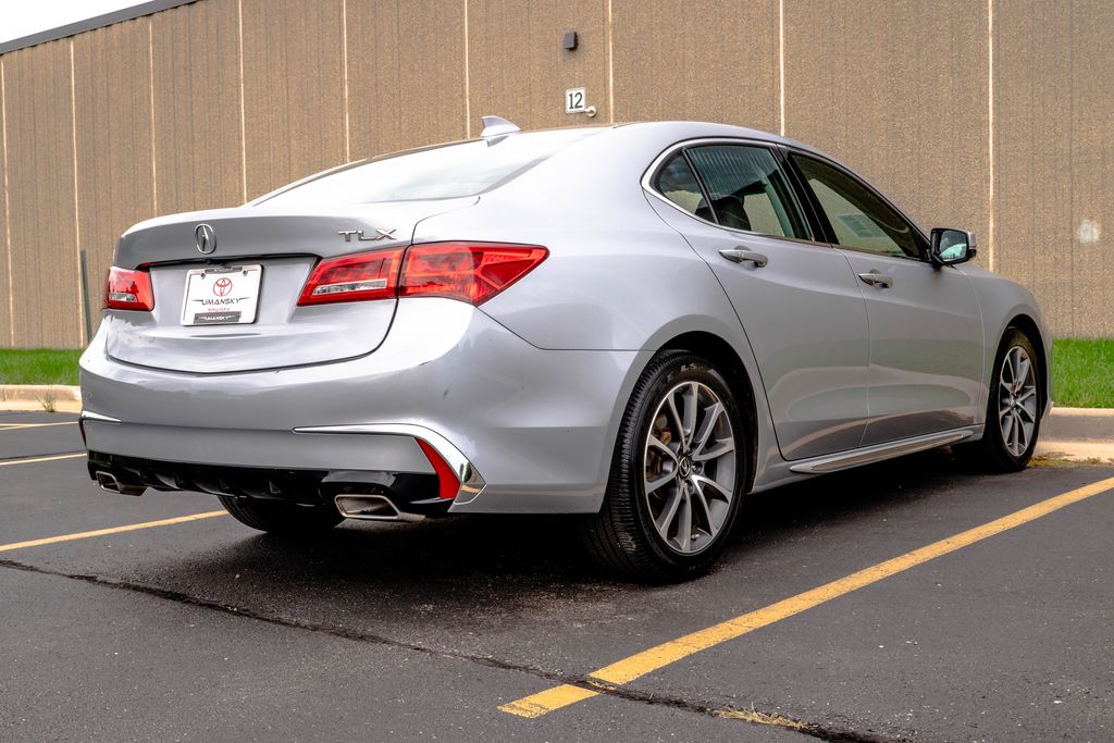 Used 2018 Acura TLX Sedan