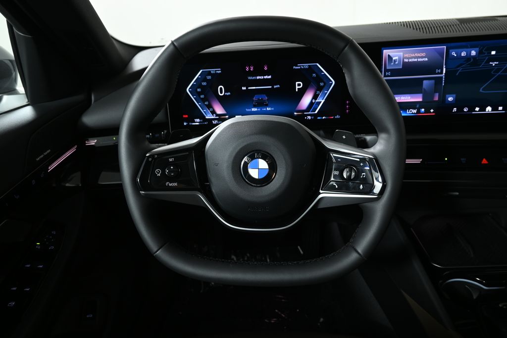 Thumbnail: 2026 BMW 5 Series - 18