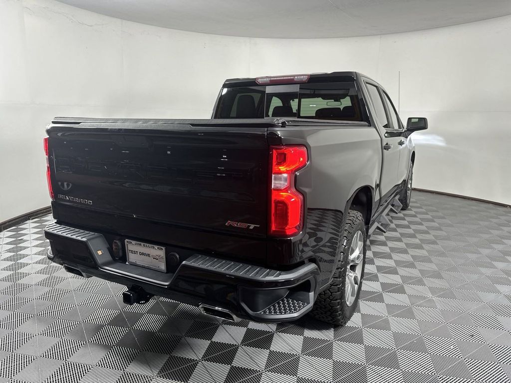 2020 Chevrolet Silverado 1500 RST 7