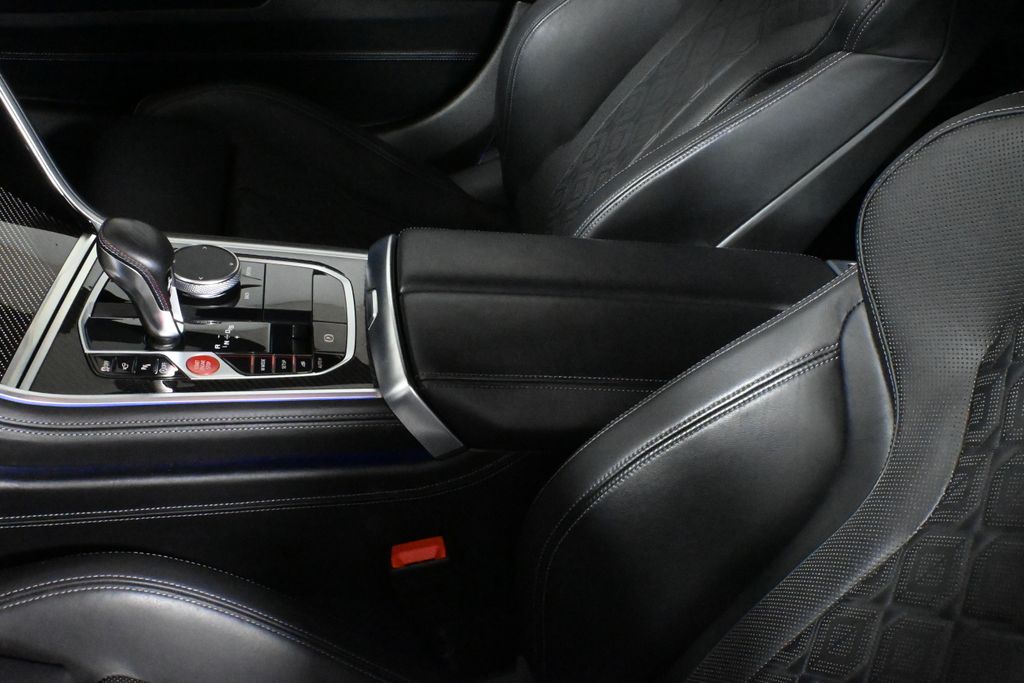 Thumbnail: 2023 BMW M8 - 24