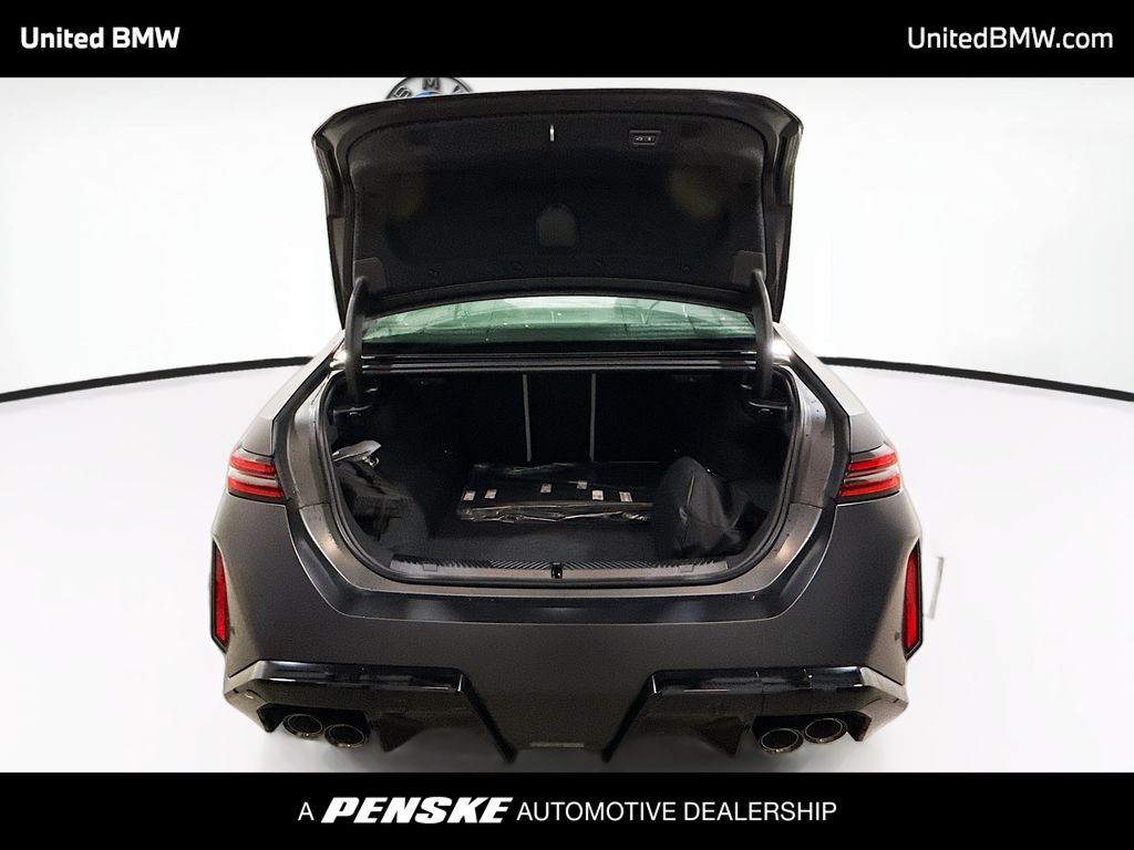 Thumbnail: 2026 BMW M5 - 14