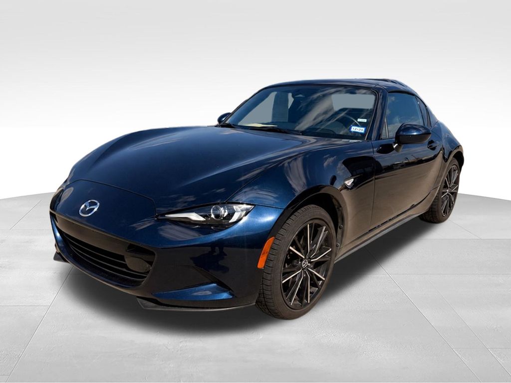  2025 Mazda MX-5 Miata RF Grand Touring RWD   