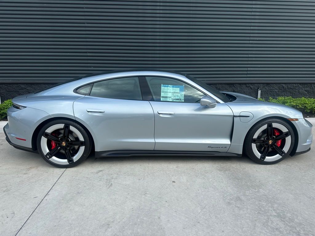 2025 Porsche Taycan 4S 8