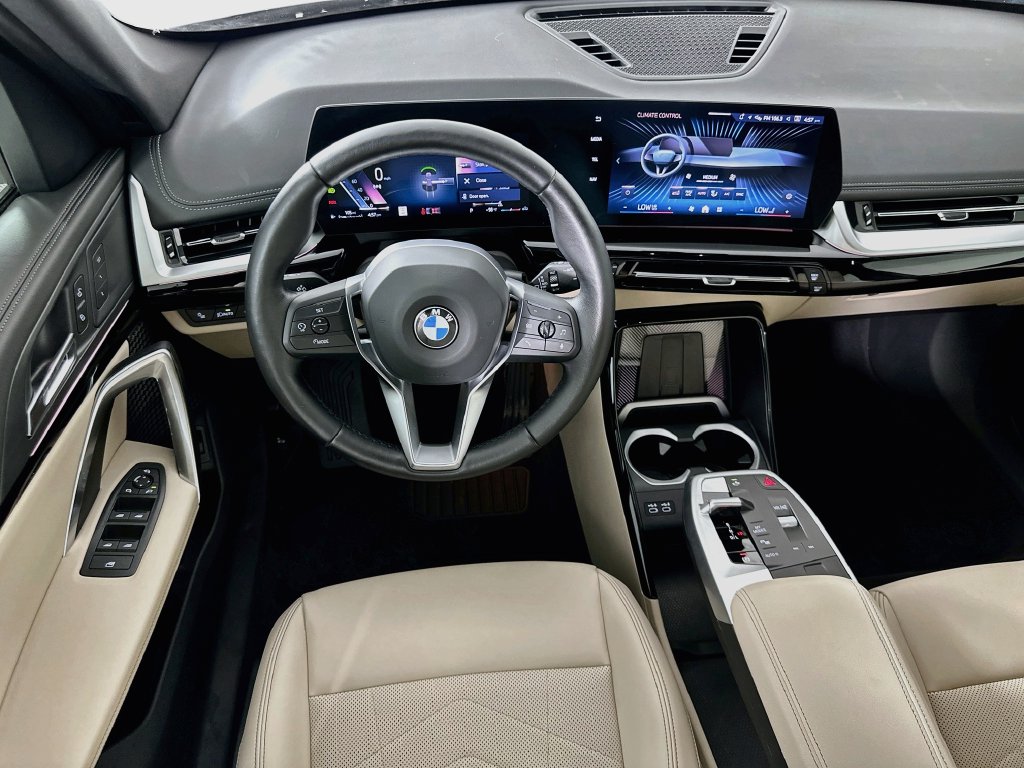 Thumbnail: 2024 BMW X1 - 21