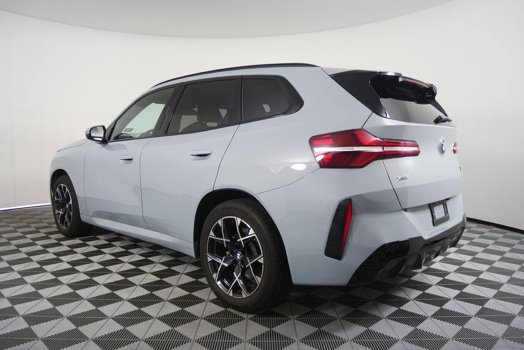Thumbnail: 2025 BMW X3 - 5