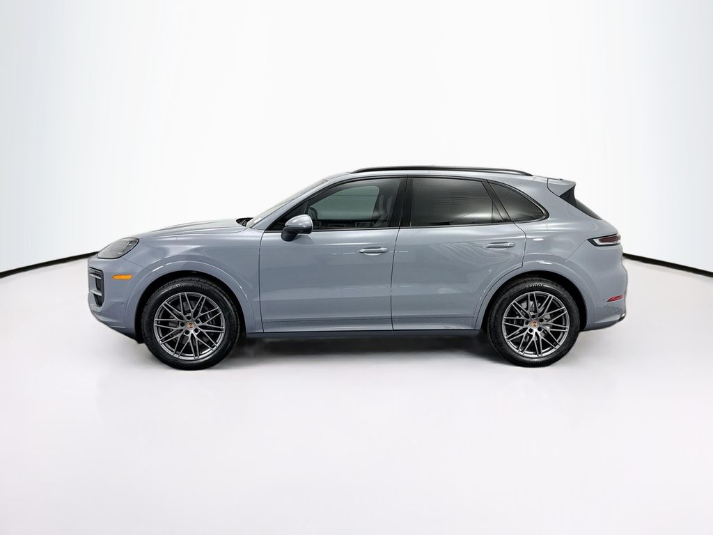Thumbnail: 2026 Porsche Cayenne - 2