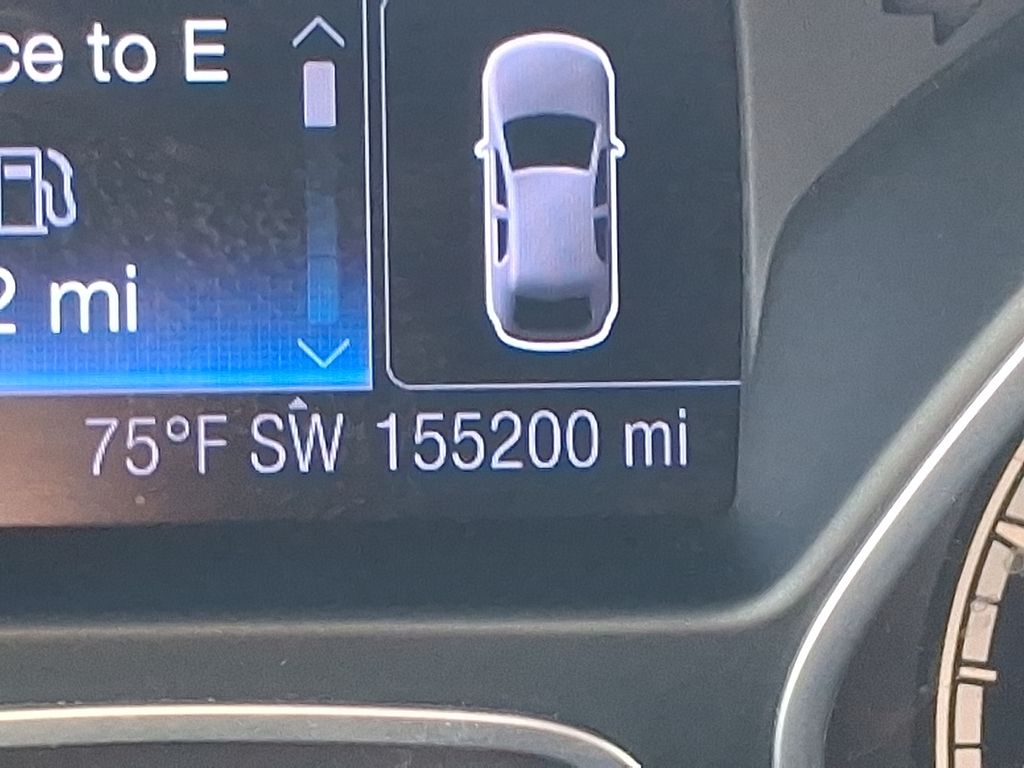 Thumbnail: 2013 Ford Focus - 20