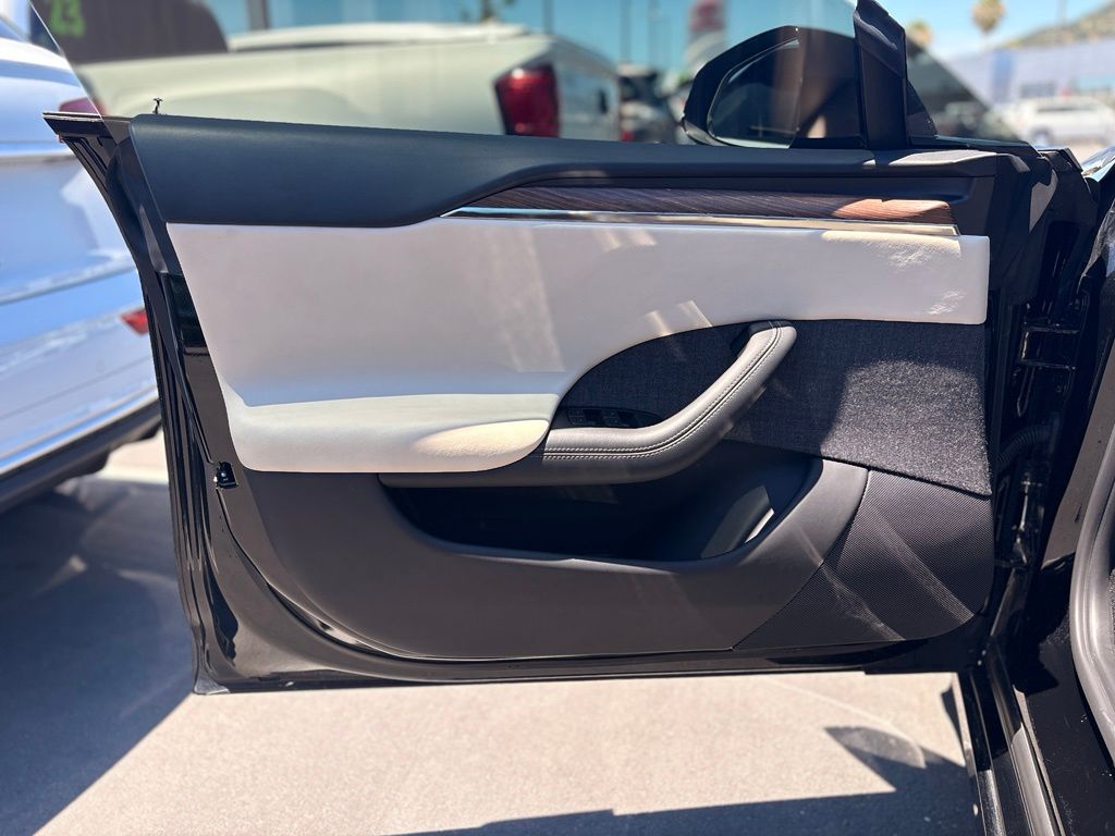 Used 2022 Tesla Model S Hatchback