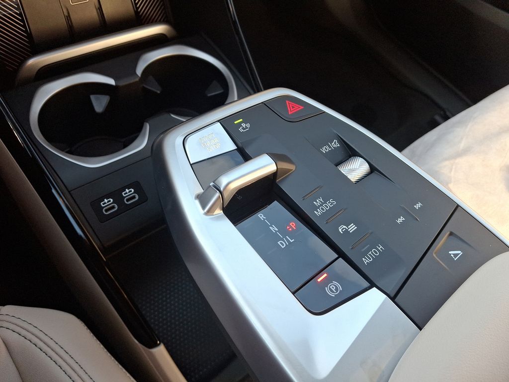 2025 BMW X1 xDrive28i 7
