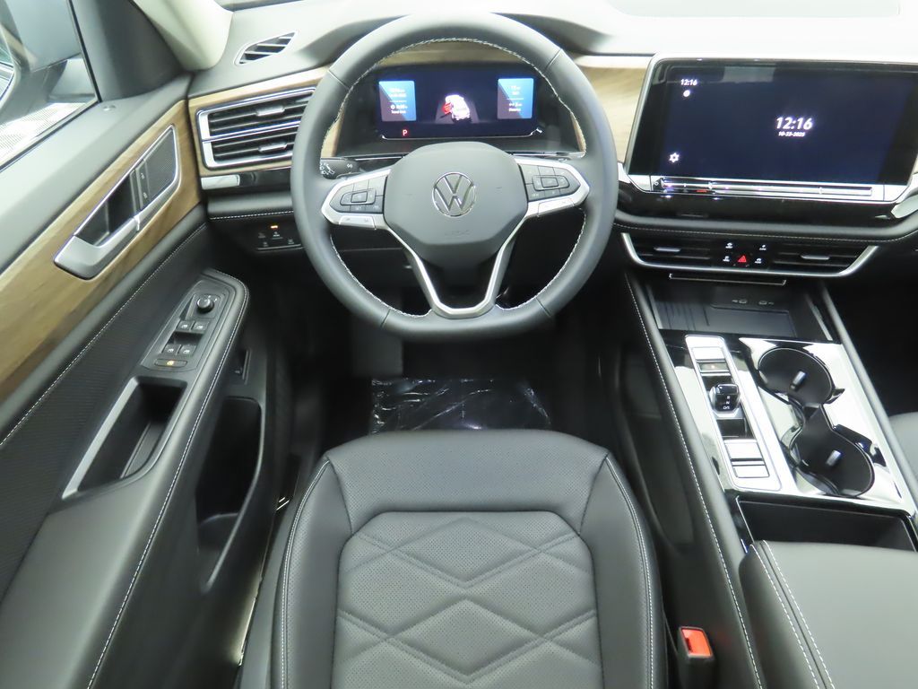 Thumbnail: 2026 Volkswagen Atlas - 10