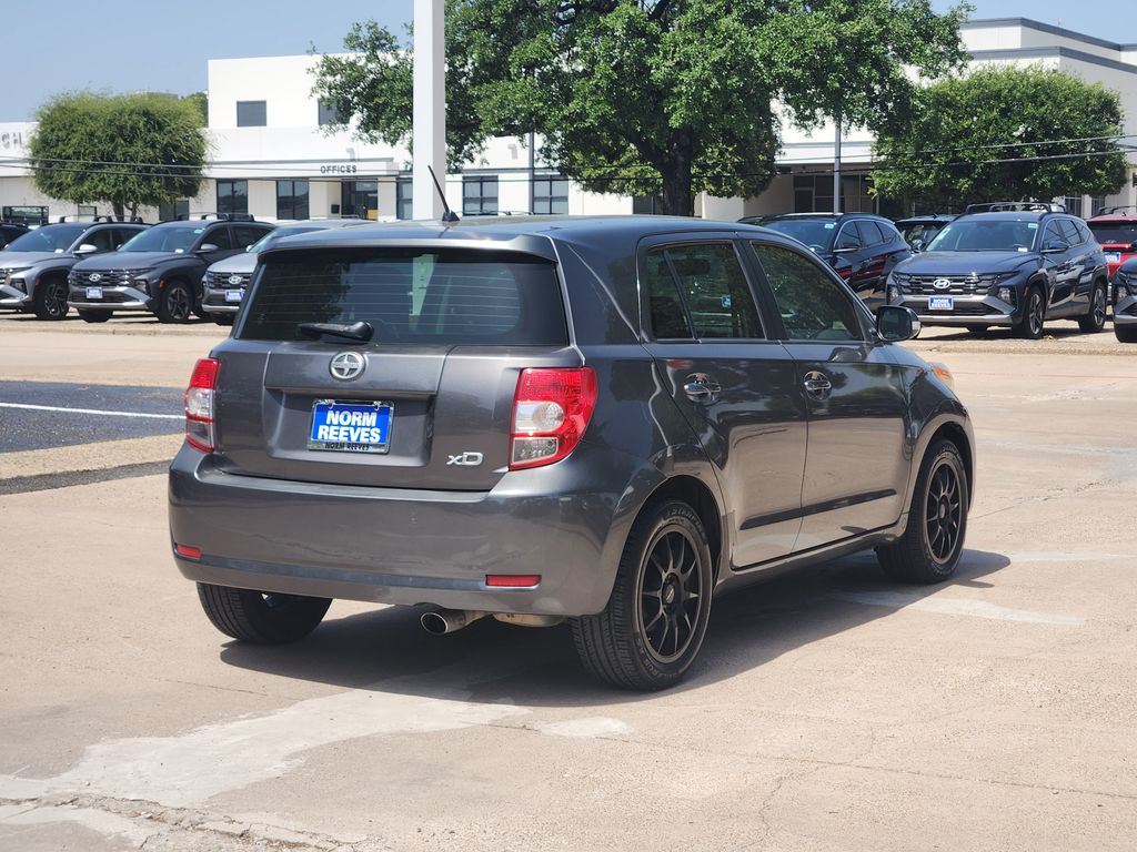 Used 2014 Gray Scion Base image 5