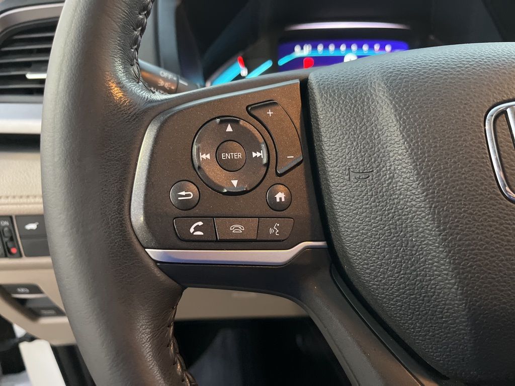 Thumbnail: 2023 Honda Odyssey - 21
