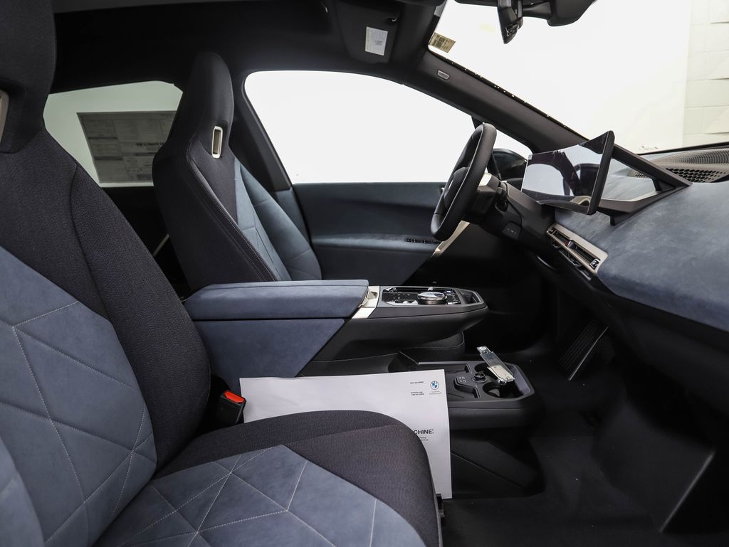 2026 BMW iX  30