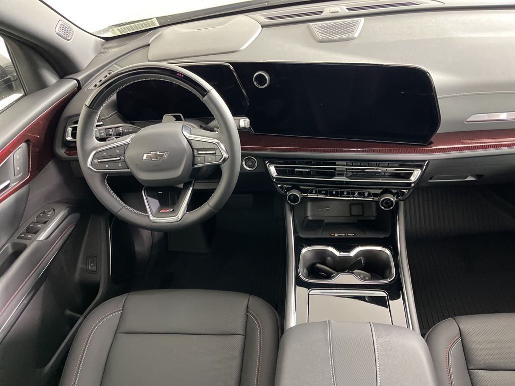 Thumbnail: 2026 Chevrolet Traverse - 14