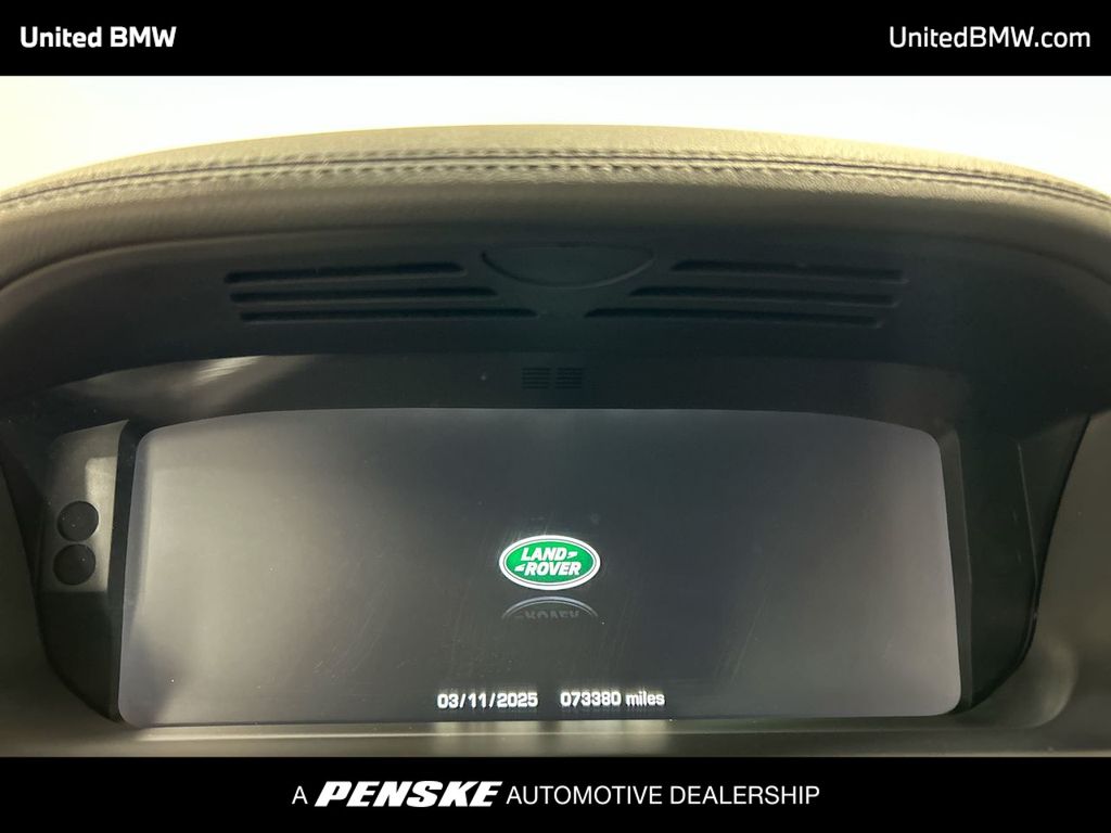 Thumbnail: 2016 Land Rover Range Rover Sport - 15