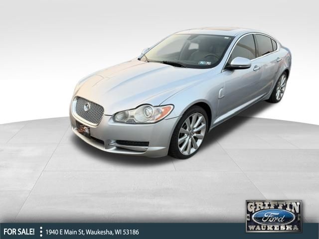 Liquid Silver 2010 Jaguar XF Sedan Rear-Wheel Drive 6-Speed Automatic
