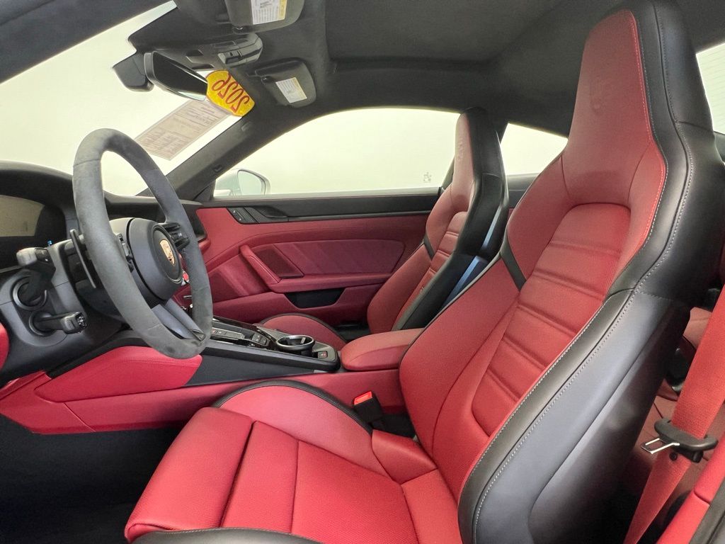Thumbnail: 2026 Porsche 911 - 5