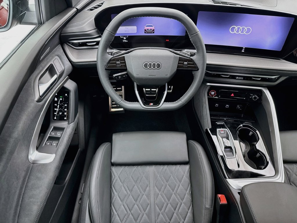 Thumbnail: 2026 Audi SQ5 - 10