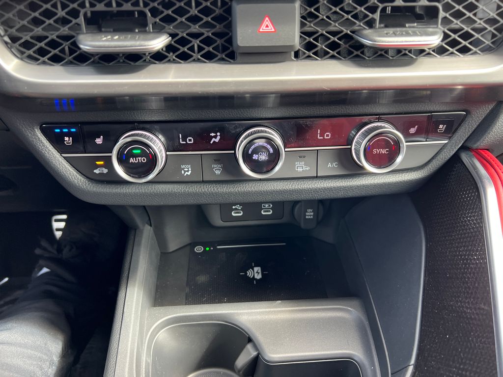 Thumbnail: 2025 Acura ADX - 26