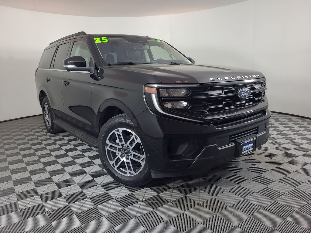 Agate Black Metallic 2025 Ford Expedition SUV / Crossover Four-Wheel Drive Automatic