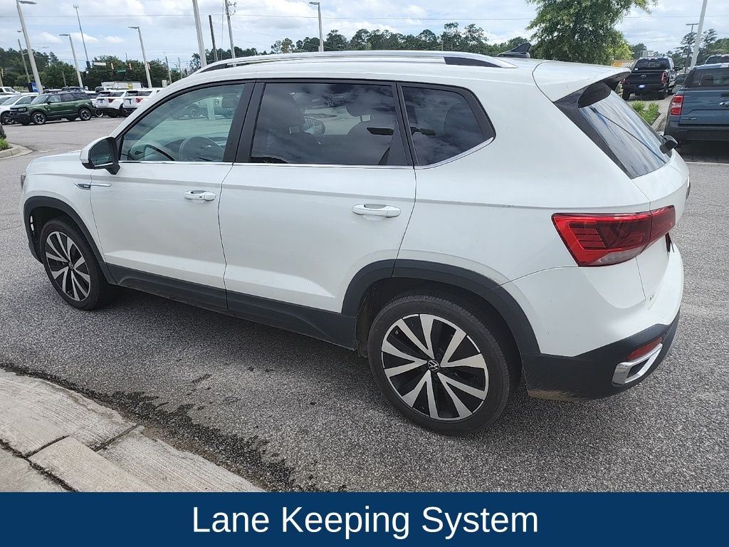 2022 Volkswagen Taos SE