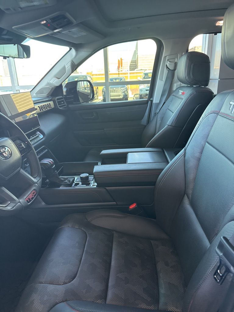 Thumbnail: 2023 Toyota Sequoia - 10