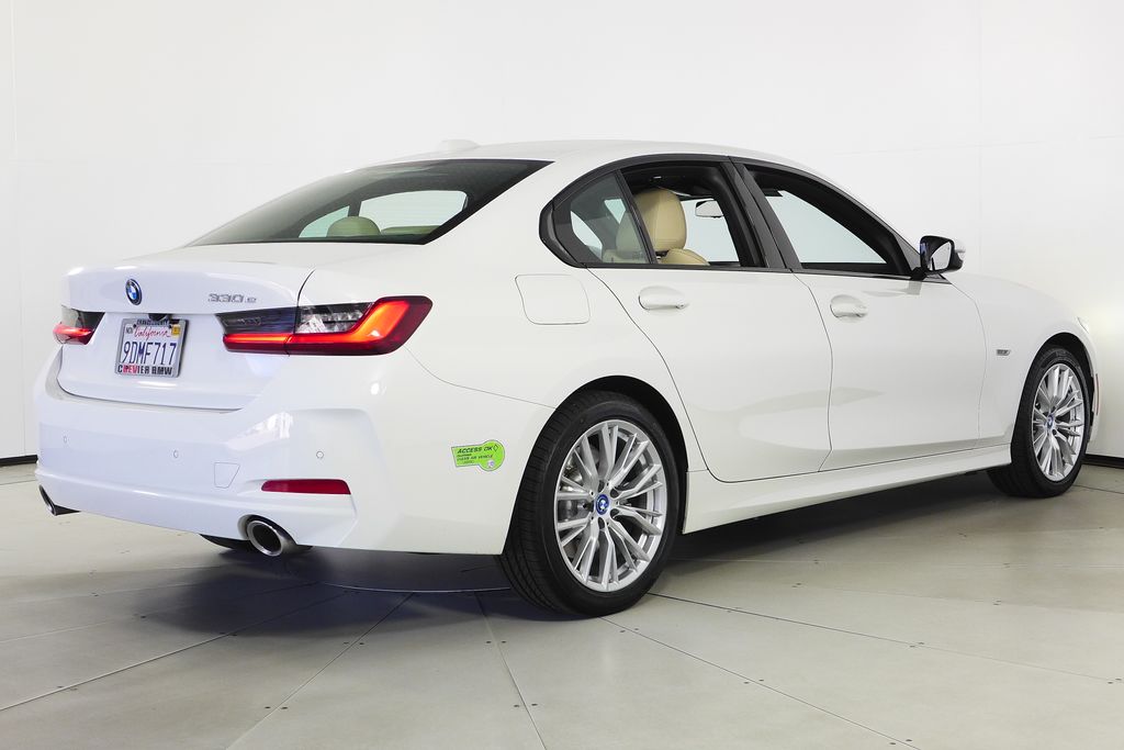 Thumbnail: 2023 BMW 3 Series - 7