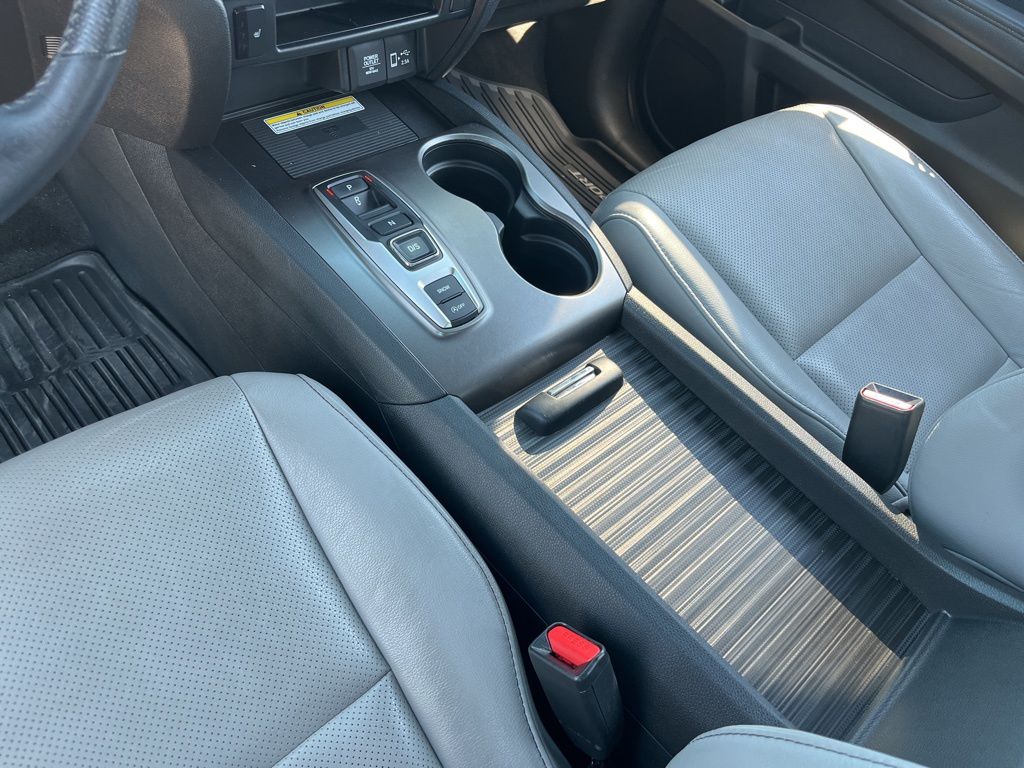 Thumbnail: 2022 Honda Passport - 18